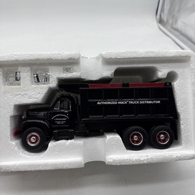 1:34 1999 FIRST GEAR MACK R-MODEL DUMP TRUCK GAINESVILLE GA BLACK #19-2464