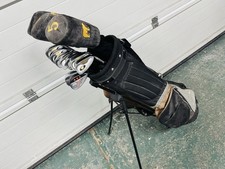 Mens R/H Golden Bear Full Golf Clubs set, Irons, Driver, Woods, Putter, Bag