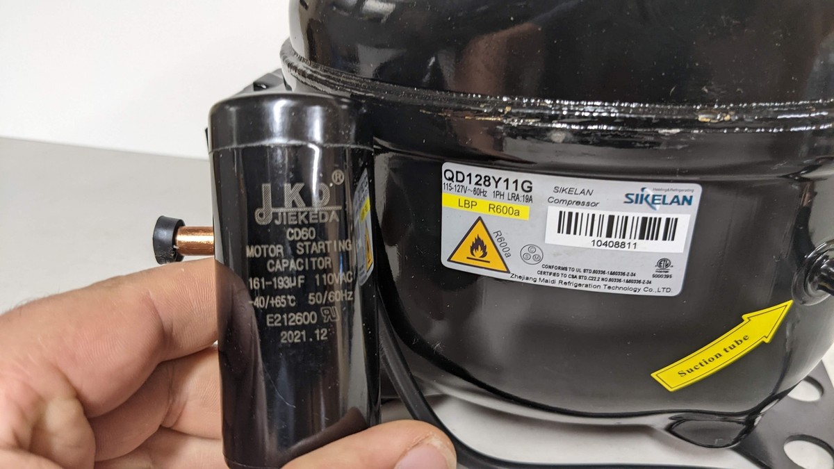 Sikelan QD128Y11G Refrigeration Compressor 1/3-HP 901BTU 110-120V