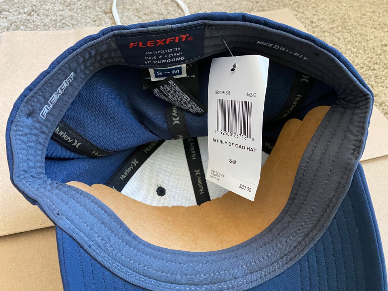 BRAND NEW HURLEY NIKE DRI FIT на 