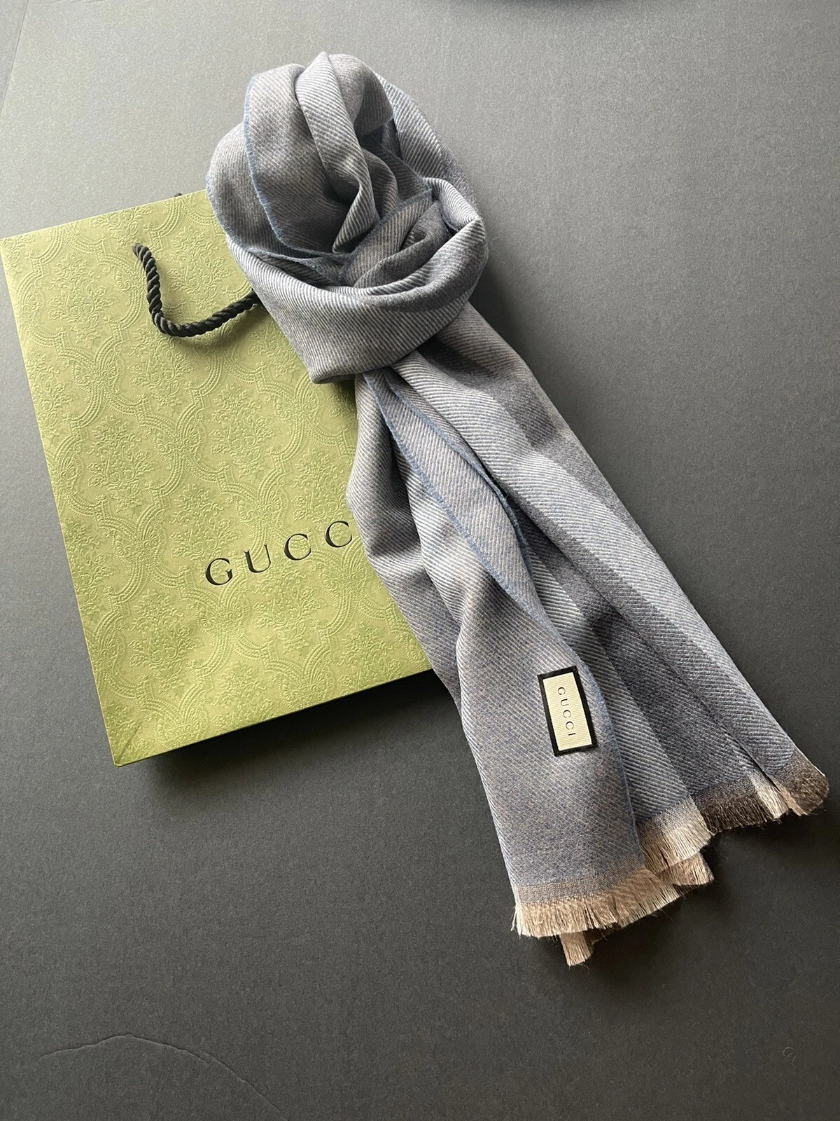 Foulard en laine Gucci Lana neuf avec étiquette