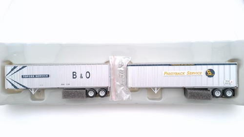 Remolques de poste exterior Athearn 70946 HO Chesapeake y Ohio 40' paquete de 2 nuevos | Condition: New