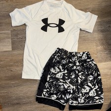 Lot Of 2 Boy Under Armour YL / Pro Player 14 Boys Black white