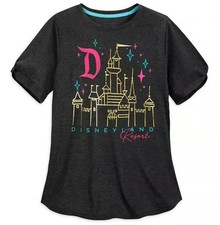Disneyland Sleeping Beauty Castle 1X Short Sleeve Knit Top Embroidered NWT