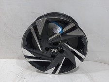 2023 HYUNDAI BAYON 16" diamond cut/ black 6Jx16