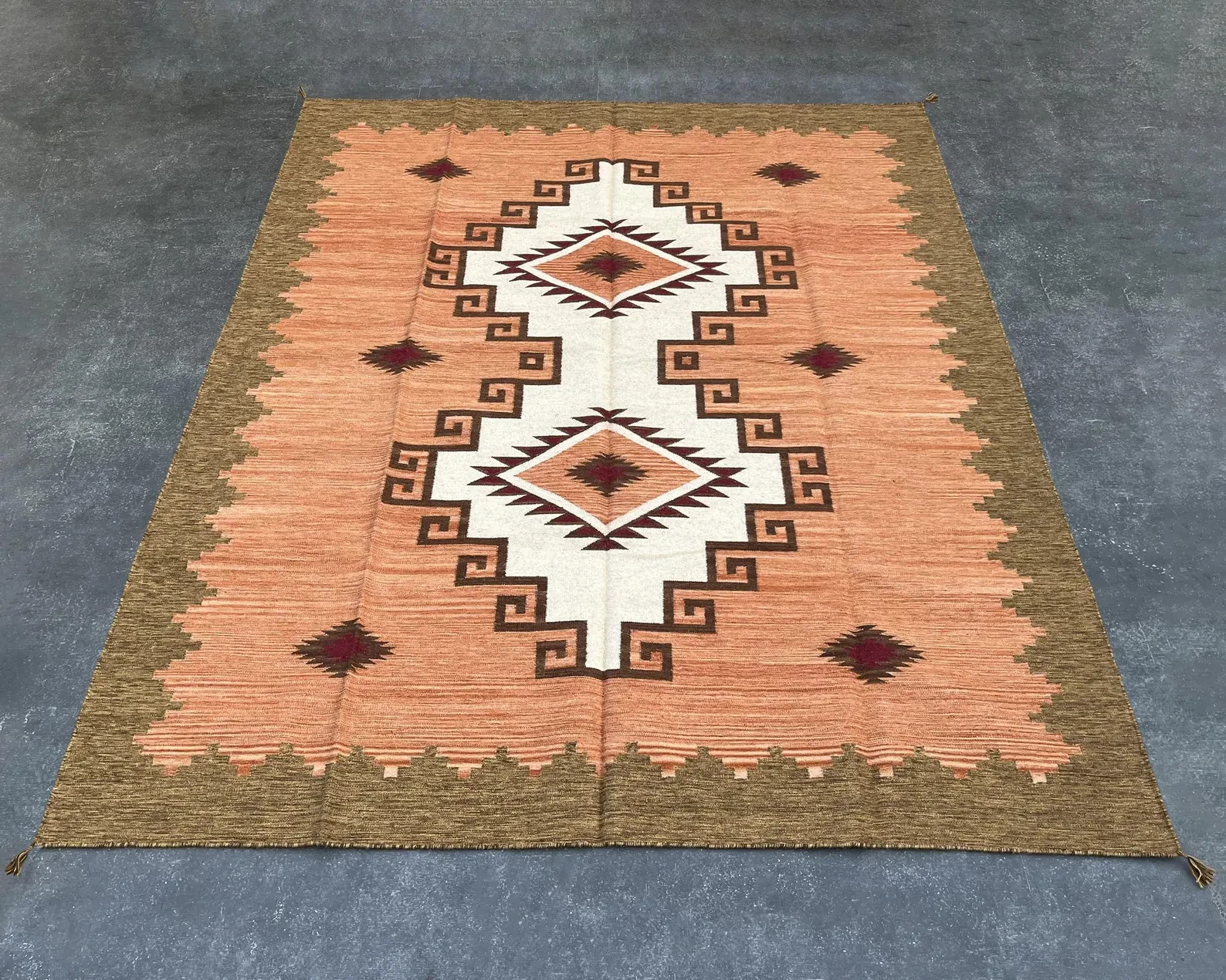 Handwoven Wool Kilim Dhurrie Rug Color Multicolor Handmade Design Carpet Rug