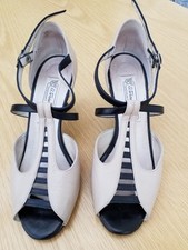 Werner Kern Tanzschuhe  4,5  Damen Sandalen "Holly"  Leder beige/schwarz