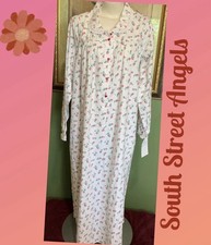LANZ OF SALZBURG ROSEBUD Peter Pan Collar LONG FLANNEL Nightgown MEDIUM