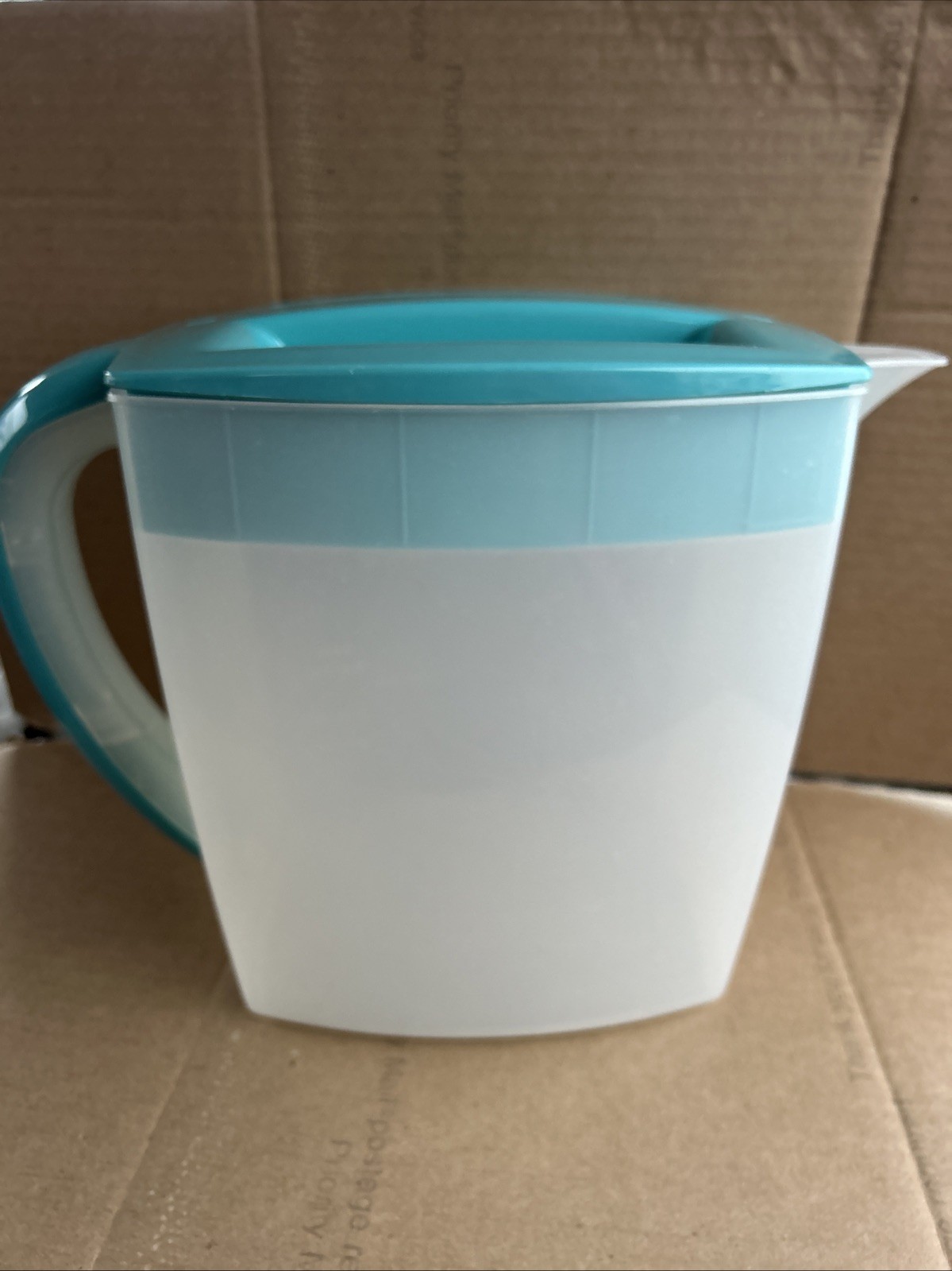 3 Qt Model Tm75 Tm70 Pitcher W/ Turquoise Handle & Lid
