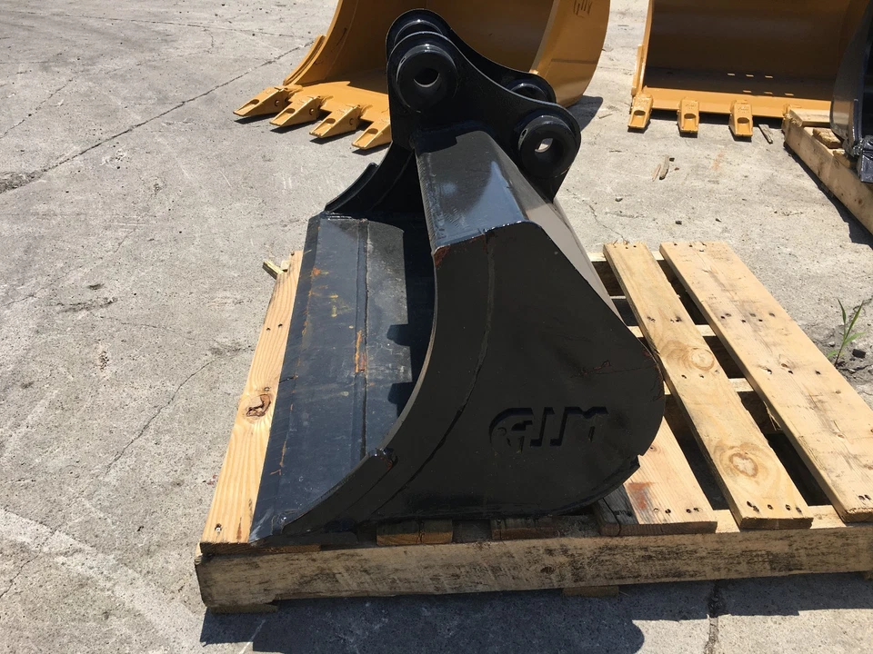 Nuevo cubo de limpieza de zanjas de 36" para un Takeuchi TB230 con pasadores de acoplamiento Foto 2 de 4