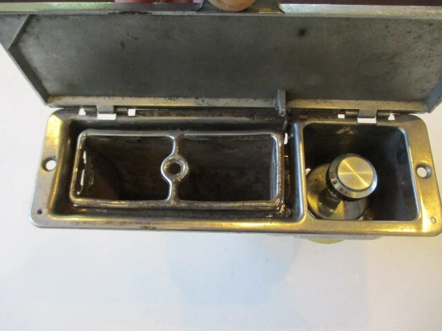 1961-1963 Lincoln Continental Front or Rear Ashtray Assembly Vintage OEM IK - Image 2 of 4