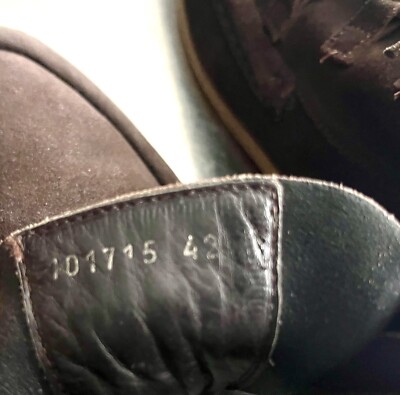 GUCCI SUEDE-WALLABEE DESERT BOOTS DARK-BROWN/w GUM SOLES  display picture 1