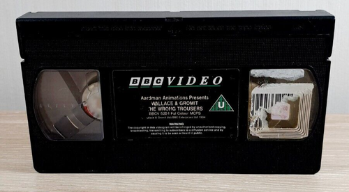 Wallace & Gromit VHS tapes x2. Pal region. Rating U. Peter Sallis. Children - Picture 12 of 12