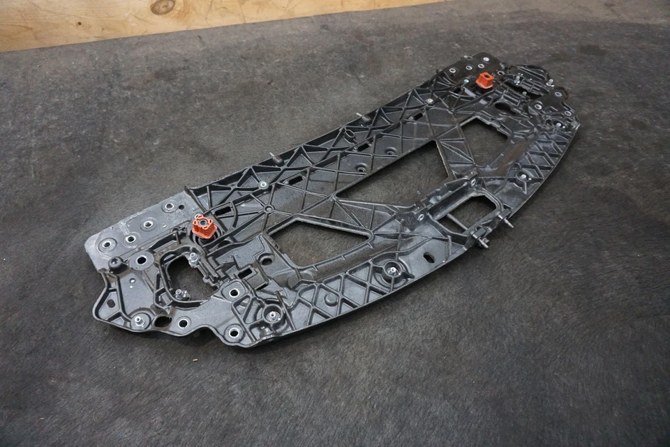 Panel de refuerzo superior delantero A2326226400 Mercedes SL63 AMG 2022-24 Foto 4 de 4