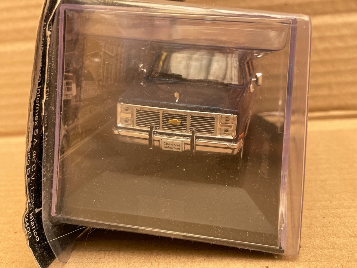 コレクション SUBURBAN 19960214 Raw Chase Unit ~ 1/64 1987 Chevrolet Suburban K20 Custom