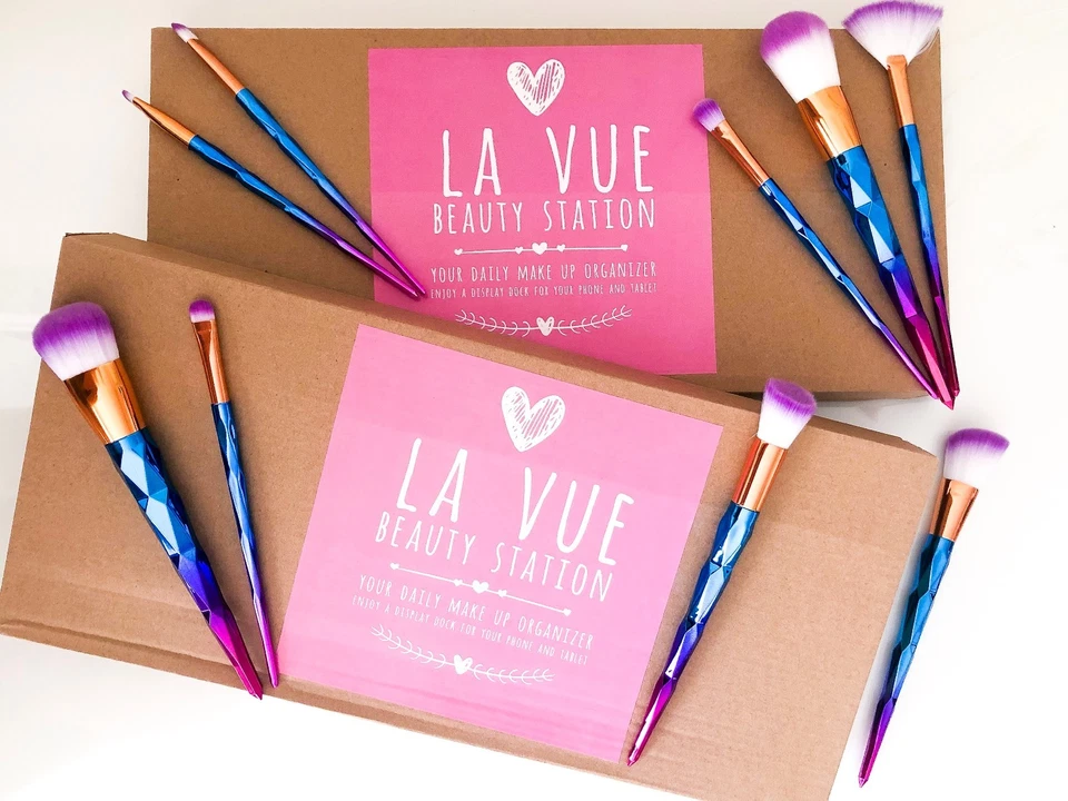 Estación de belleza LaVue | Bandeja de tocador | Organizador de madera de maquillaje con espejo Foto 3 de 4