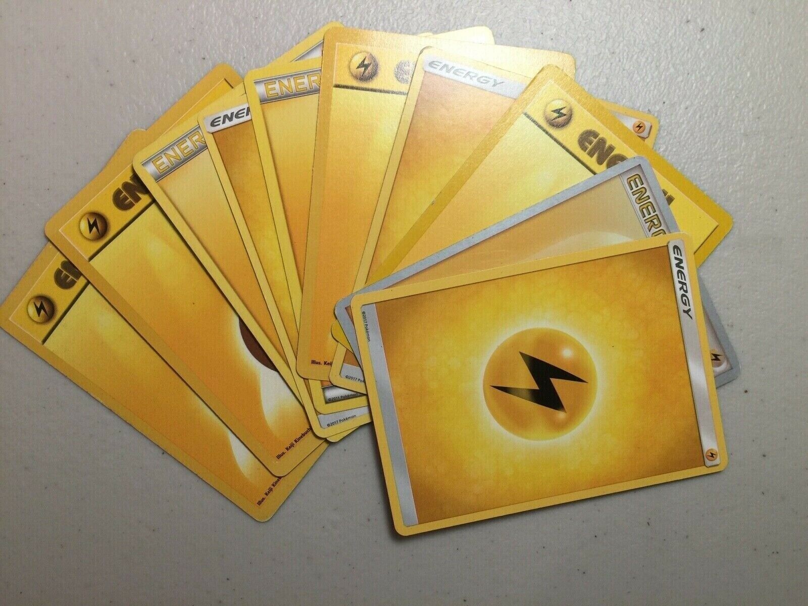 Pokemon Card Lightning Energy x10. Vintage-Current. 