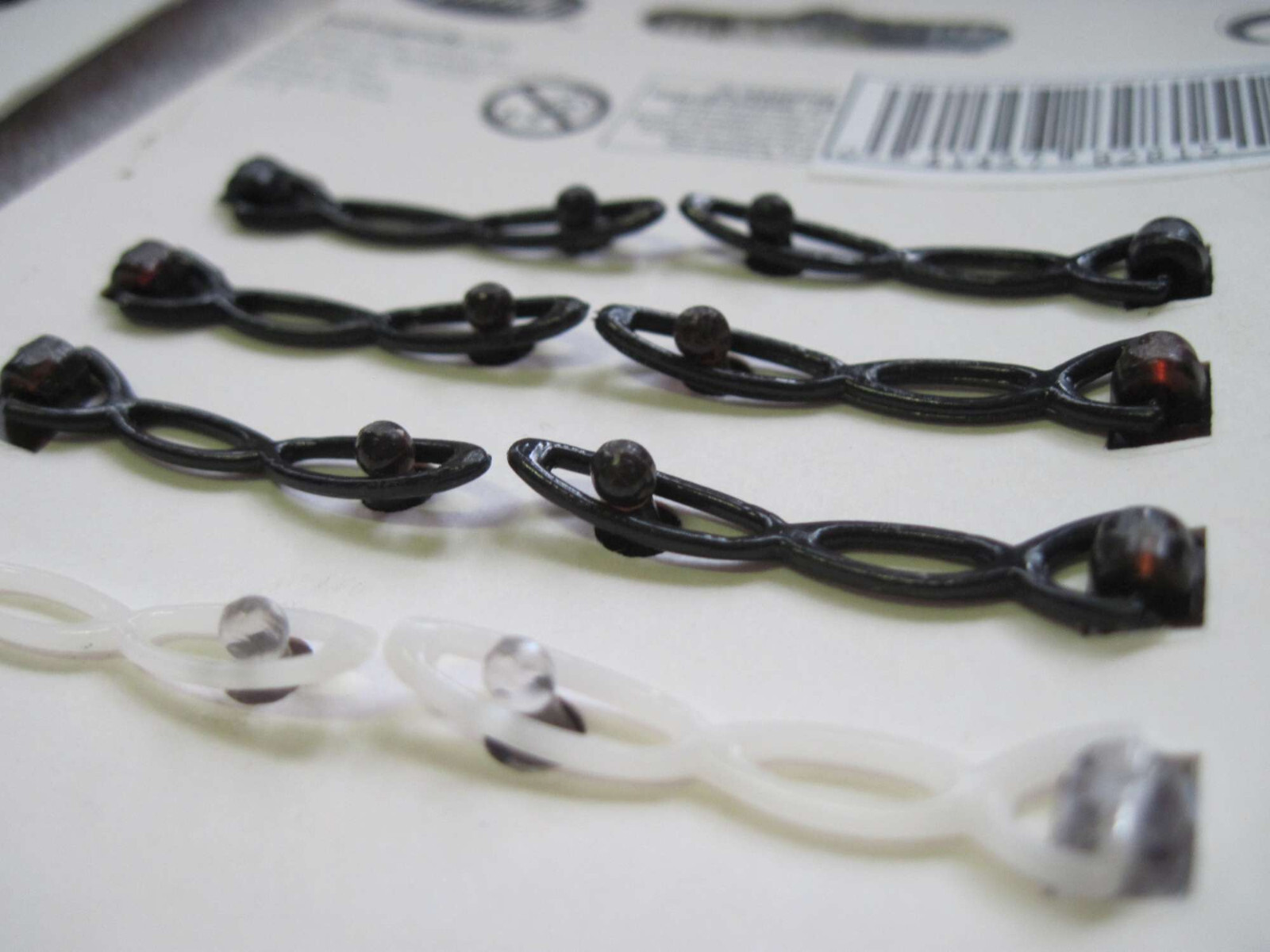 8 Goody Talie Plastic Oval Hair Clips 1" Secure Backs Stay Tight Hold Barrettes