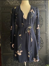 NWT Reformation Navy Blue Floral Wrap Dress Size XS