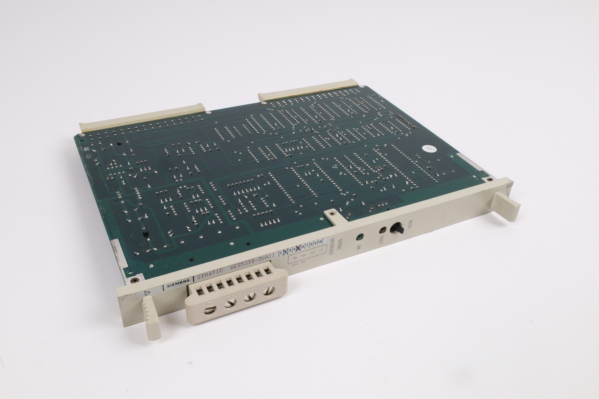 Reconditionné Siemens 6ES5318-3UA11 SPS Processeur [Garantie 24 Mois]
