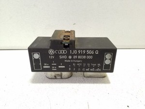 Volkswagen Golf IV 1999 Diesel Relais Kühlerlüfter 1J0919506Q VAL259703