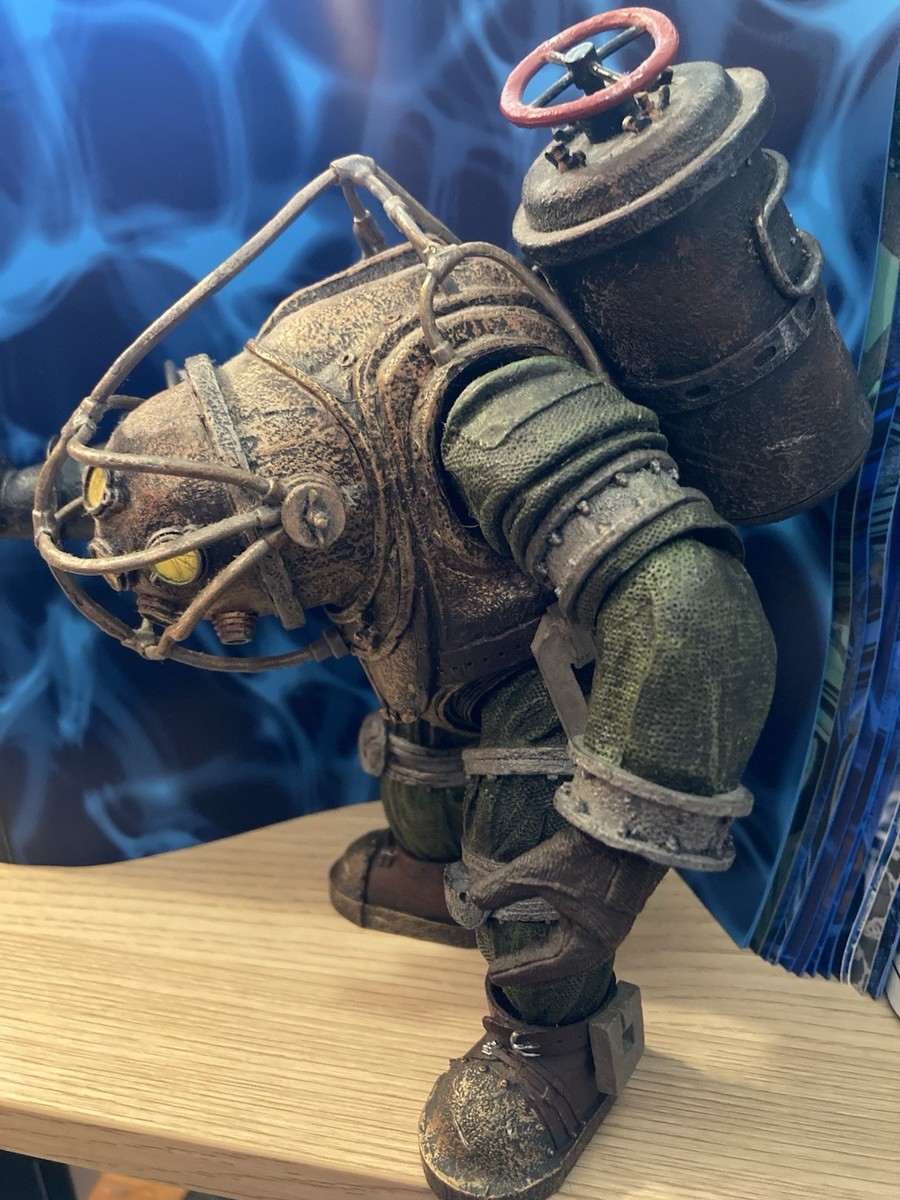 Neca1 BioShock 2: Big Daddy Ultra Delux Action Figure for