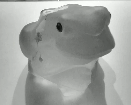 Beautiful vintage Fenton for Lenox frog figurine in a soft frosted "Willow" gree