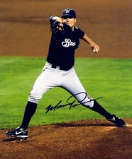 Manny Parra Milwaukee Brewers Autographed Signed 8x10 Photo LOM COA (PH1262)
