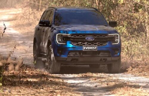 2022-25 New Ford Everest Tail Lamp Surround Matt Black Rear LAMP Light FINISHER - Picture 3 of 7