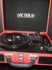 Victrola The Journey portable 3 speed record player