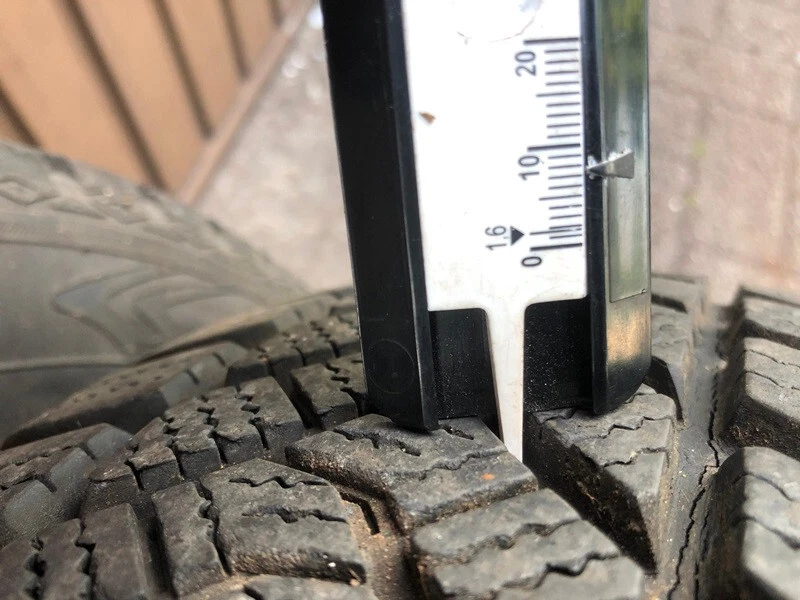 4xkomplette Allwettereifen+Felgen 175/70R13 82T für Renault Clio,Thalia,Symbol - Bild 4 von 4