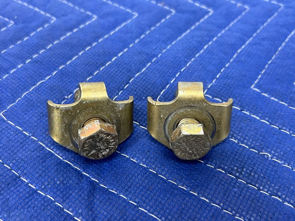 Conjunto de cinturón de seguridad medio trasero Volvo 740 760 1984-1989 sedán 1297785 OEM #1541EM Foto 2 de 4