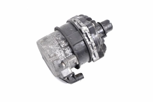 BMW 5 F10 ActiveHybrid 2014 RHD Zusatzwasserpumpe 7587374 14340438