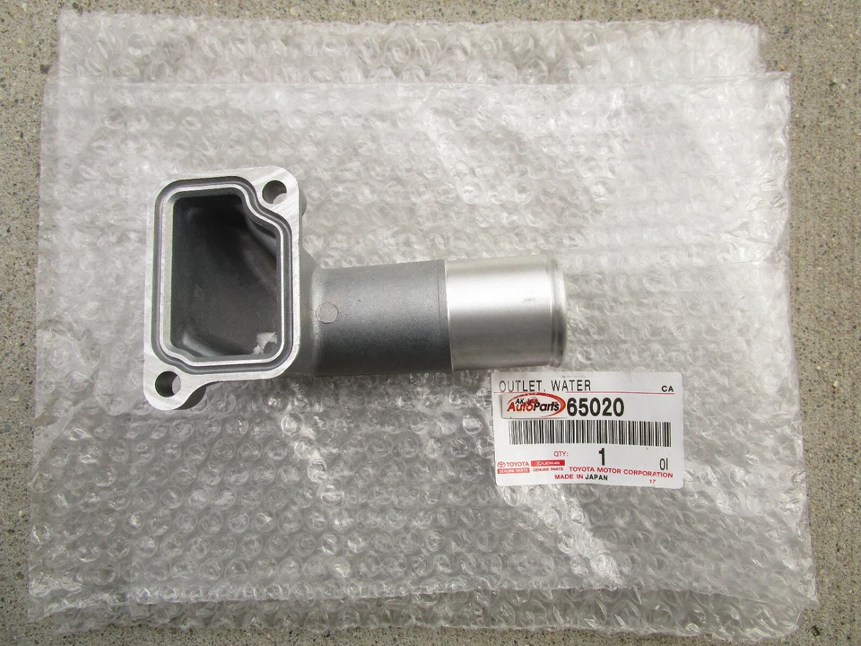 91-95 TOYOTA 4RUNNER 3.0L MOTOR REFRIGERANTE RADIADOR CARCASA SALIDA DE AGUA FABRICANTE DE EQUIPOS ORIGINALES NUEVO Foto 4 de 4