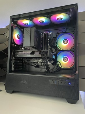 High Performance | Gaming PC | Custom | Black build | New