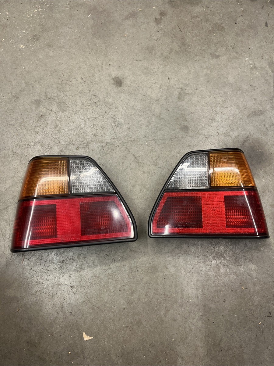 VW Volkswagen MK2 Golf 85-92 Left + Right Pair Tail Lights OEM