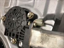 Lève vitre Hyundai TRAJET