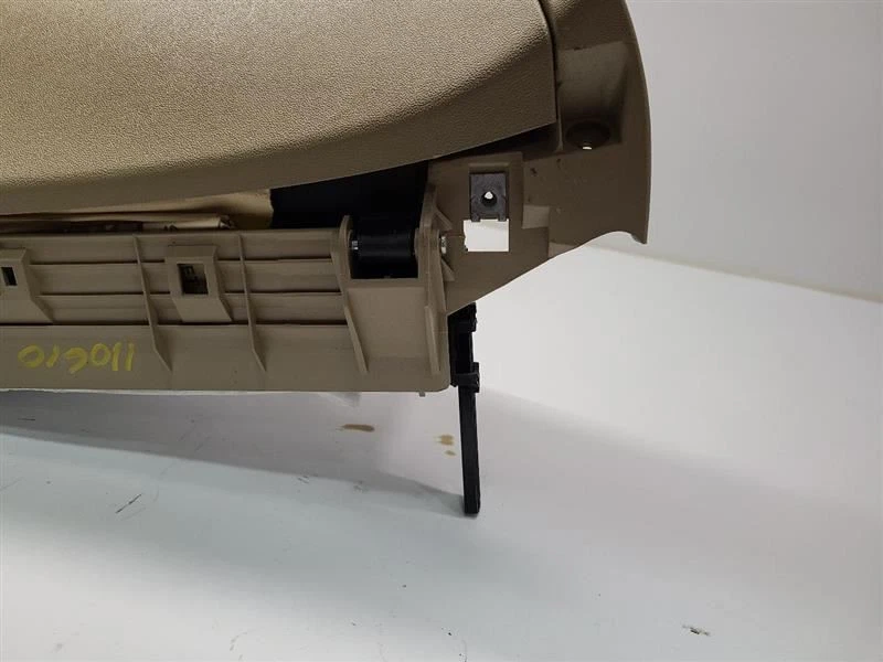 2010 11 12 2013 别克曲棍球手套盒手套盒 — 第 4/4 张图片