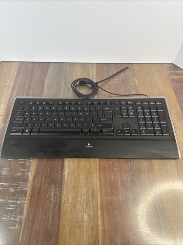 Logitech Illuminated Keyboard Wired USB K740 Y-UY95 Tested and Working