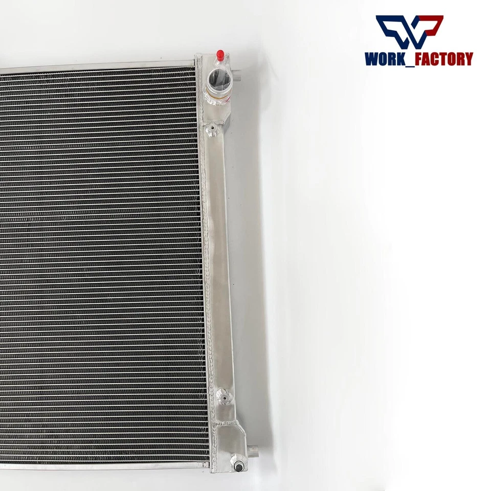 Radiator For 1997-2014 2013 Ford Crown Victoria Econoline Club Wagon Super Duty - Image 4 of 4