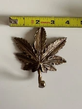 Key Holder Wall Mount Solid Brass Single  Leaf Design Andrea by Sadek Maple