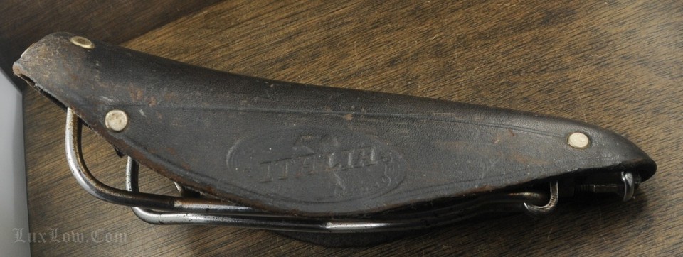 Vintage IDEALE Leather Bike Saddle (Gebraucht) in La Croix de Rozon für
