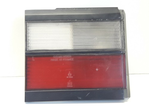 Volkswagen PASSAT B3 1990 Rücklicht Deckel 333945107 GUST10267