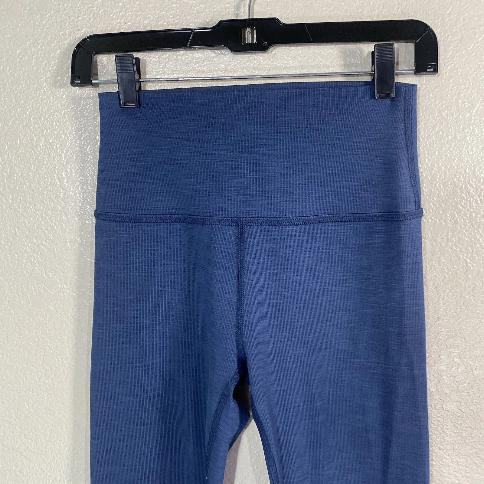 beyond-yoga navy spacedye cropped leggings
