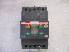 ABB 30 Amp 3 Pole Circuit Breaker SACE T1N 100    DW7906