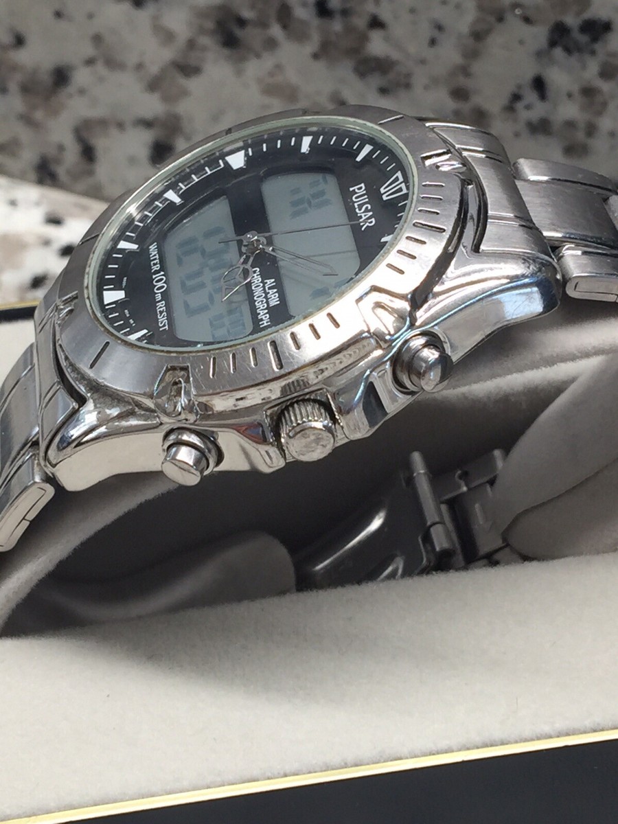 GORGEOUS VINTAGE PULSAR DIVERS NX02-X004 WATCH WITH ORIGINAL BOX