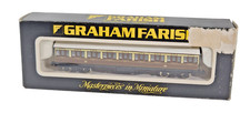 Graham Farish No. 0604 N Gauge 57ft Brake Coach GWR Chocolate/Cream Colour Boxed