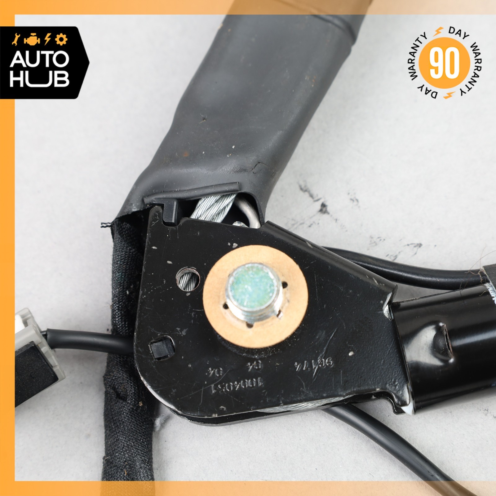 13-18 Aston Martin DB9 Vanquish Front Right Seat Belt Buckle DD33610E54AA OEM