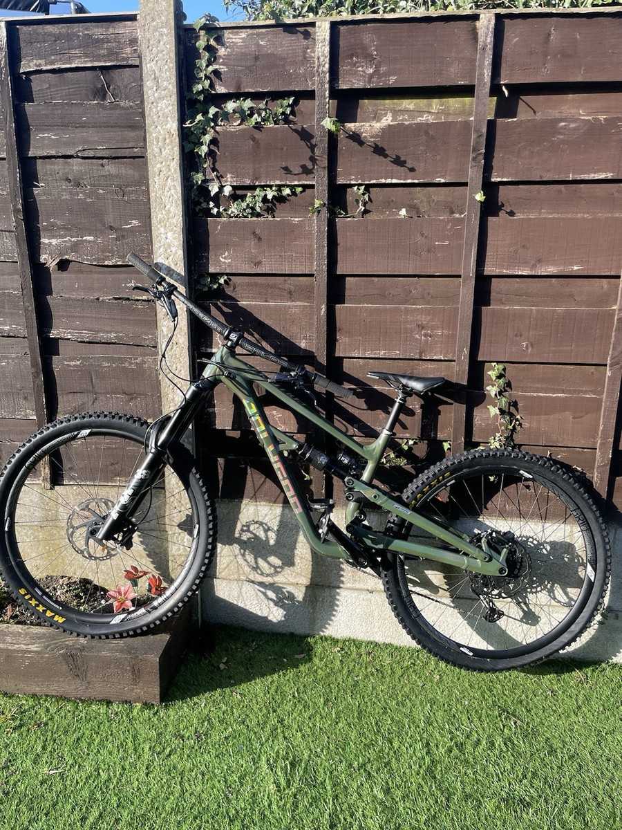 Polygon Collosus N9 full suspension mountain bike UK