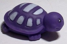 Mini purple/whiteToy Turtle rubber squirt bath toy 2"